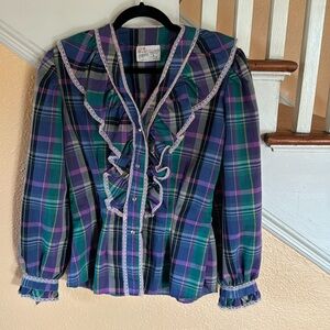 Super fun vintage western plaid ruffle shirt